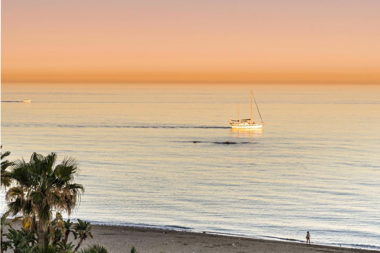 Bonito Apartamento En Primera Linea De Playa Estepona Buitenkant foto