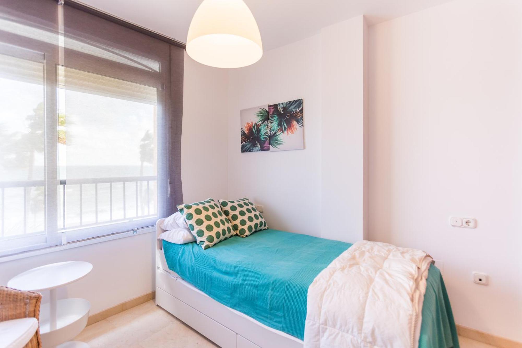 Bonito Apartamento En Primera Linea De Playa Estepona Buitenkant foto