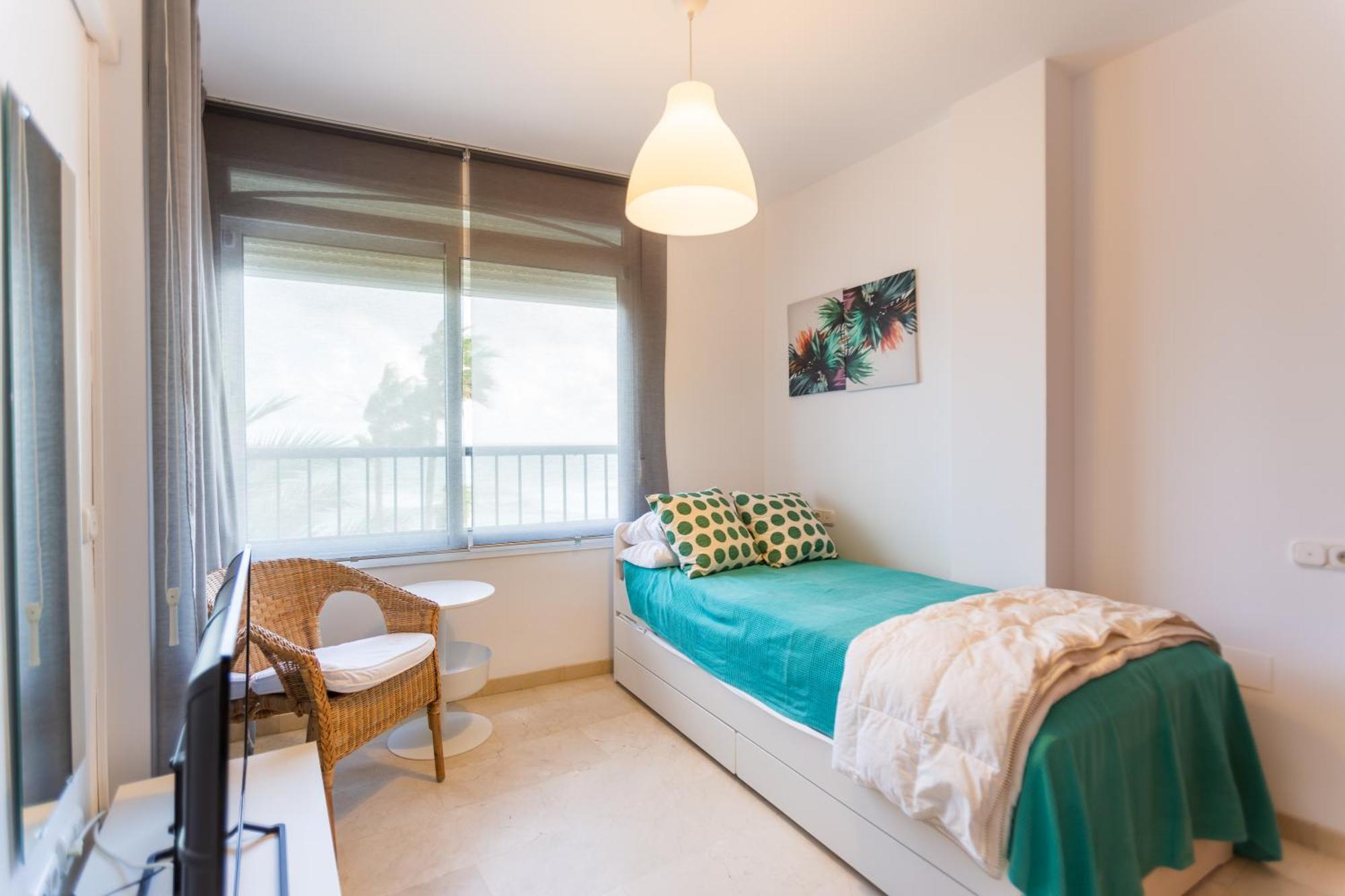 Bonito Apartamento En Primera Linea De Playa Estepona Buitenkant foto